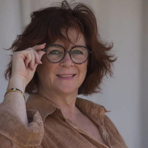 CAROLINE IMBERT