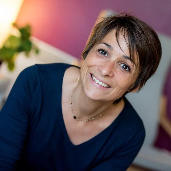 Véronique DANIEL